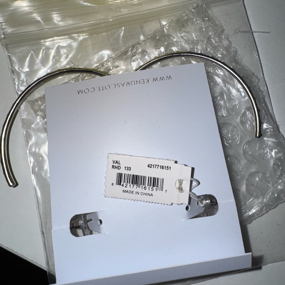 NEW: Kendra Scott Silver Val Hoop Earrings - Picture 3 of 5